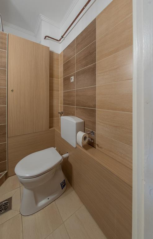 Aqua Apartman Гюла Екстериор снимка