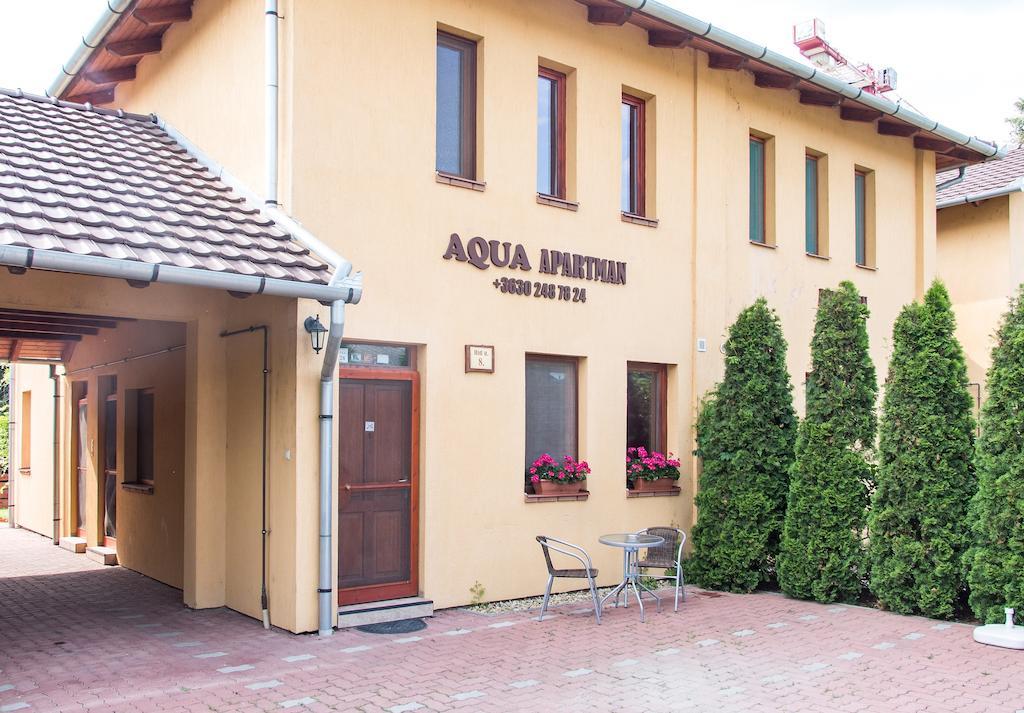 Aqua Apartman Гюла Екстериор снимка
